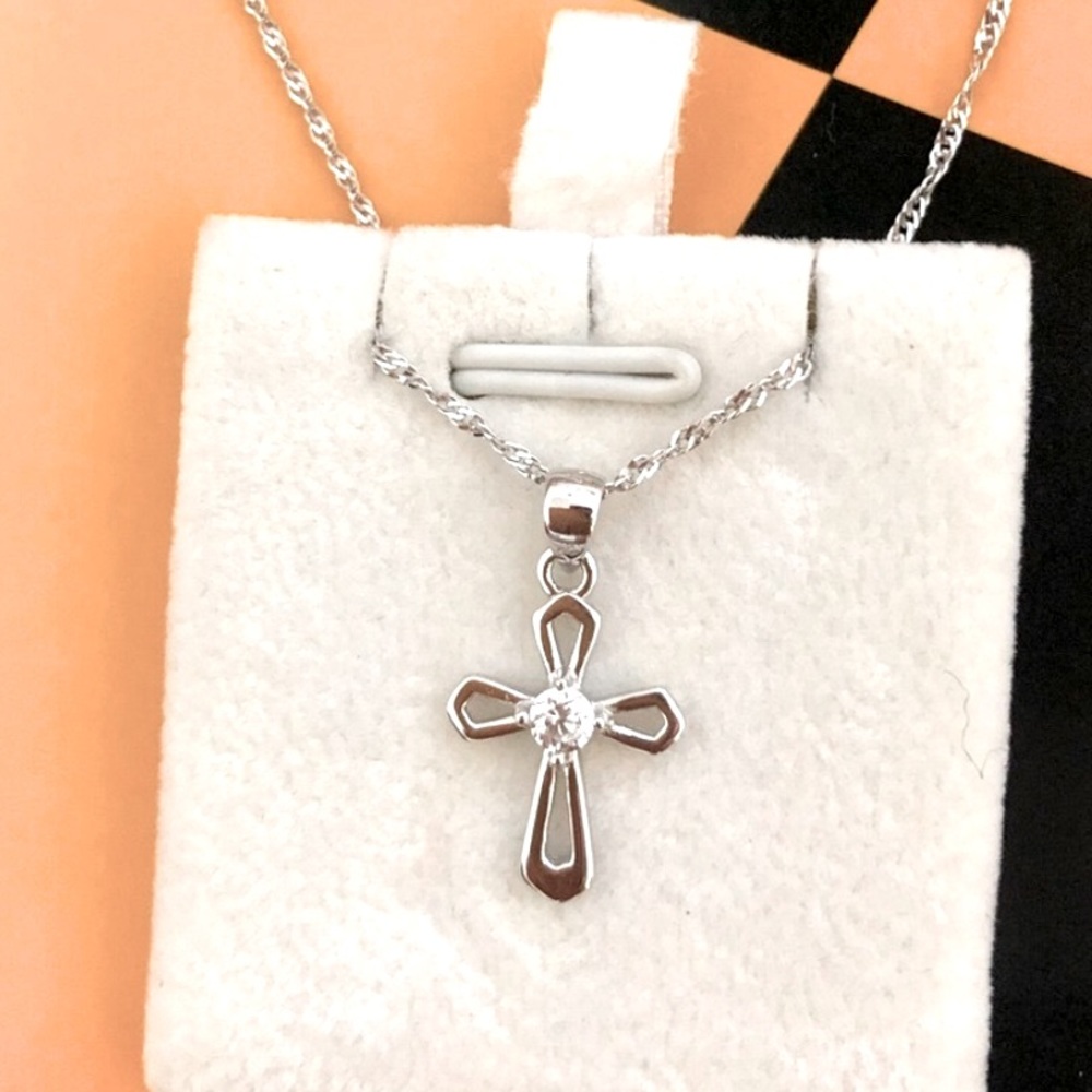925/14kw overlay Cross pendant,cubic zirconia in center & 18inches S/S chain